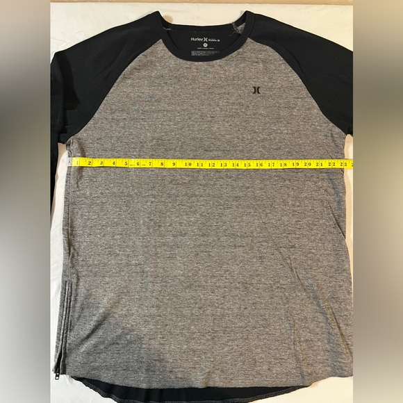 Hurley Men’s XL Long Sleeve Tee - Picture 4 of 6